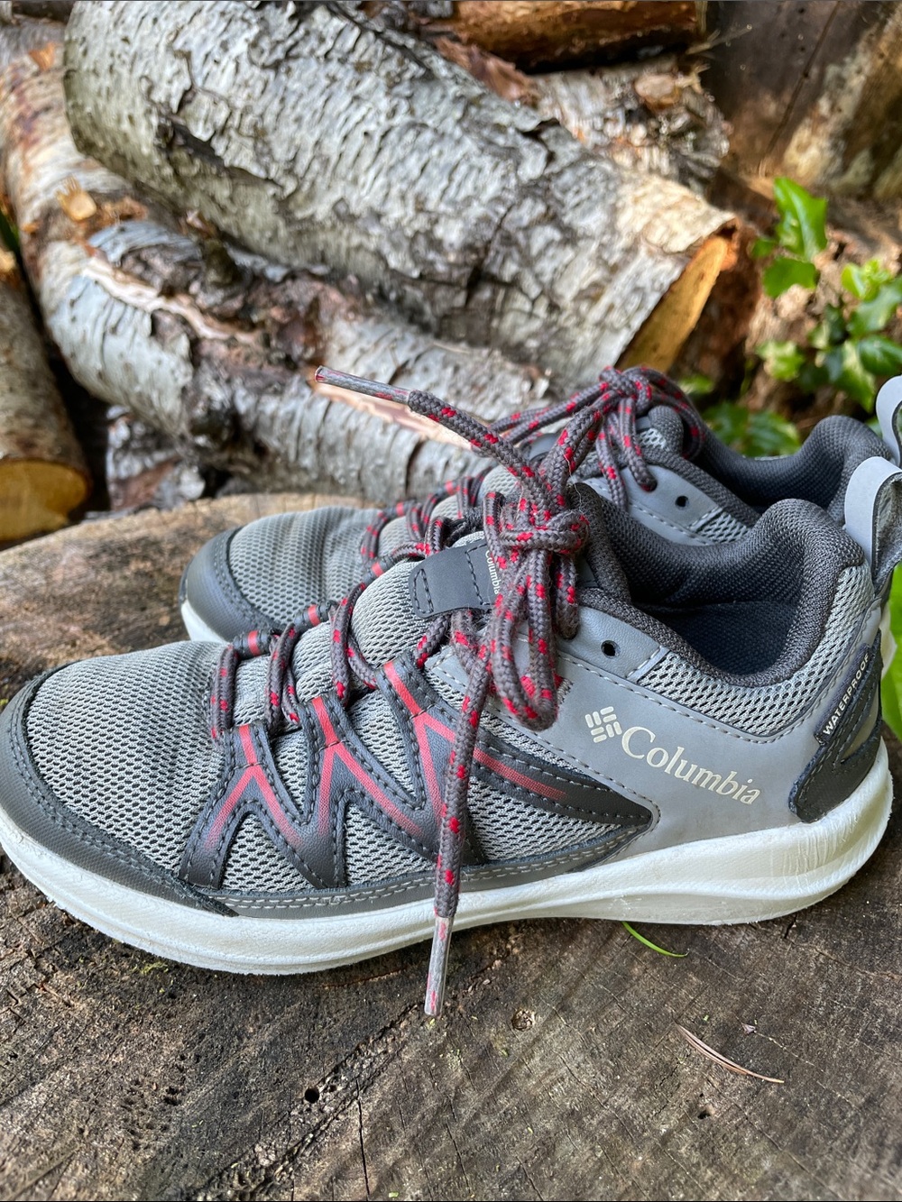 Columbia kids Peakfreak Rush waterproof hiking shoes sz 1 - Picture 4 of 7